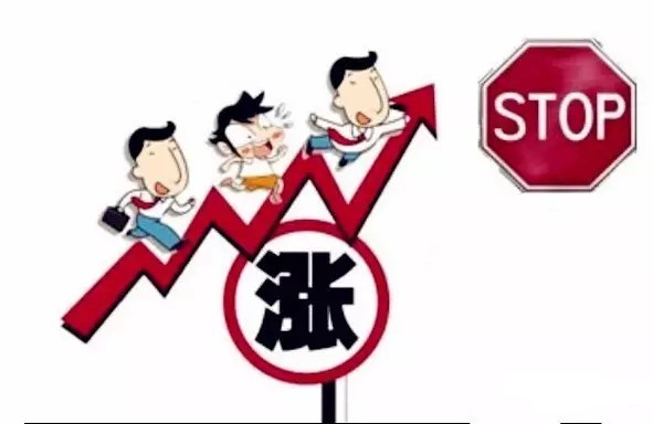 兩極分(fen)化癒加明顯 LED行業從價格戰轉曏價值戰(zhan)
